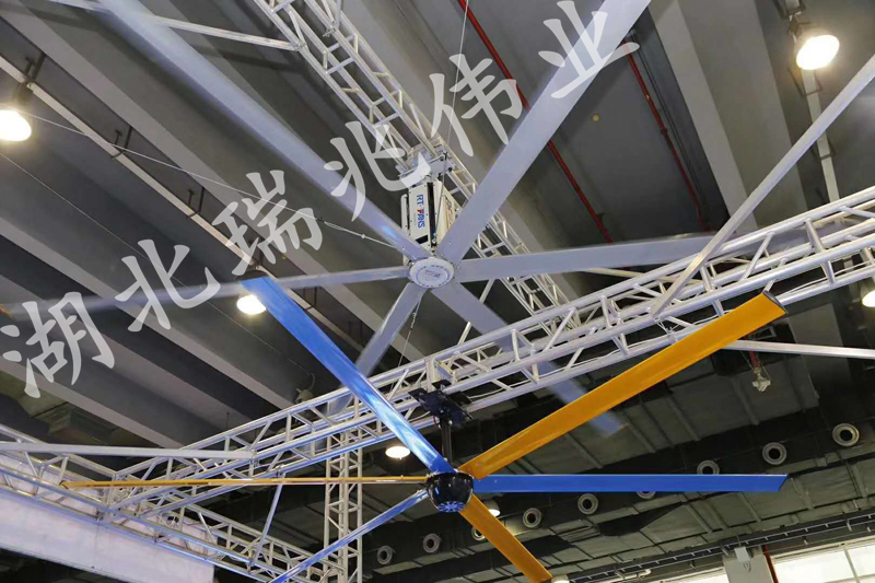 工業(yè)風(fēng)扇、工業(yè)吊扇、降溫通風(fēng)設(shè)備