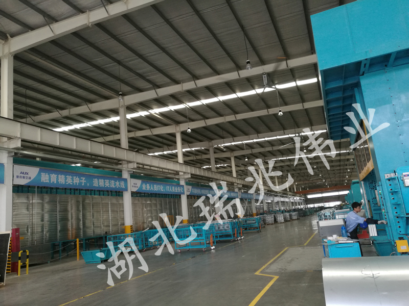 廠房降溫、湖北瑞泰風工業(yè)大風扇、瑞泰風工業(yè)大風扇