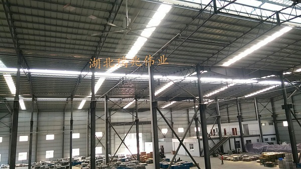 工業(yè)大吊扇,工業(yè)大風(fēng)扇,工業(yè)大風(fēng)扇,工業(yè)大型吊扇,工業(yè)節(jié)能大風(fēng)扇 工業(yè)大吊扇,工業(yè)大風(fēng)扇,工業(yè)大風(fēng)扇,工業(yè)大型吊扇,工業(yè)節(jié)能大風(fēng)扇