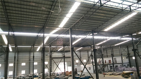 瑞泰風(fēng)工業(yè)大風(fēng)扇,瑞泰風(fēng)大型工業(yè)風(fēng)扇，工業(yè)大風(fēng)扇，工業(yè)大吊扇，廠房降溫通風(fēng)