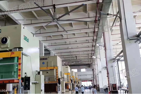 工業(yè)大風(fēng)扇,廠房降溫設(shè)備,車間降溫設(shè)備,工業(yè)風(fēng)扇,工業(yè)吊扇 工業(yè)大風(fēng)扇,廠房降溫設(shè)備,車間降溫設(shè)備,工業(yè)風(fēng)扇,工業(yè)吊扇