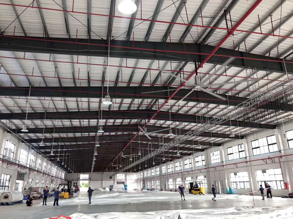 襄陽廠房降溫-襄陽車間降溫-工業(yè)大風扇-大型工業(yè)風扇-瑞泰風工業(yè)大風扇 襄陽廠房降溫-襄陽車間降溫-工業(yè)大風扇-大型工業(yè)風扇-瑞泰風工業(yè)大風扇