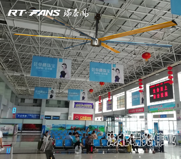 湖北工業(yè)風(fēng)扇,工業(yè)吊扇,工業(yè)節(jié)能吊扇,超大型工業(yè)風(fēng)扇,高大型空間通風(fēng)降溫 湖北工業(yè)風(fēng)扇,工業(yè)吊扇,工業(yè)節(jié)能吊扇,超大型工業(yè)風(fēng)扇,高大型空間通風(fēng)降溫