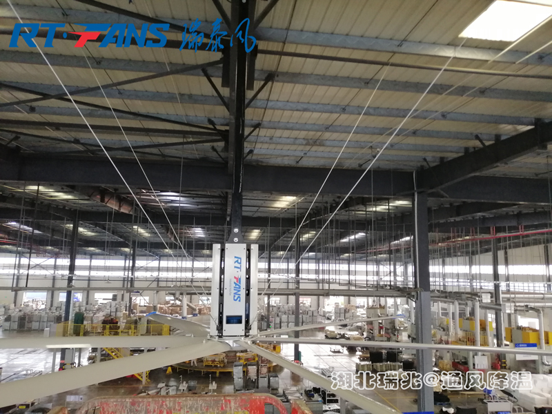 湖北工業(yè)大風(fēng)扇 瑞泰風(fēng)工業(yè)大風(fēng)扇 工業(yè)大風(fēng)扇 大風(fēng)扇 大型工業(yè)吊扇 湖北工業(yè)大風(fēng)扇 瑞泰風(fēng)工業(yè)大風(fēng)扇 工業(yè)大風(fēng)扇 大風(fēng)扇 大型工業(yè)吊扇