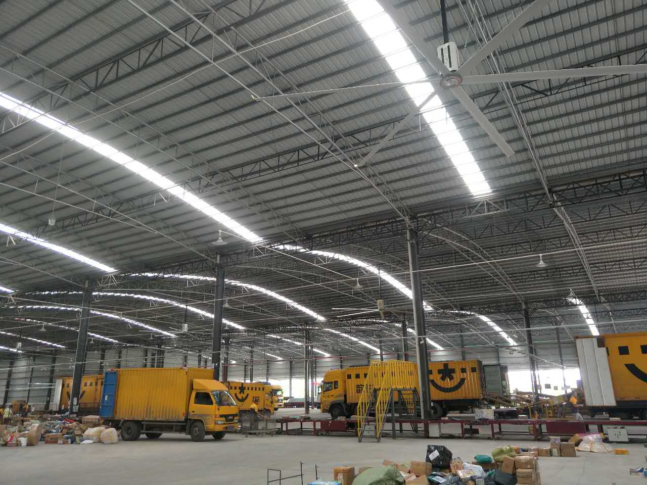 華中、華南廠房通風(fēng)降溫專家-湖北瑞兆！節(jié)能低耗效果好投入低品質(zhì)有保障！