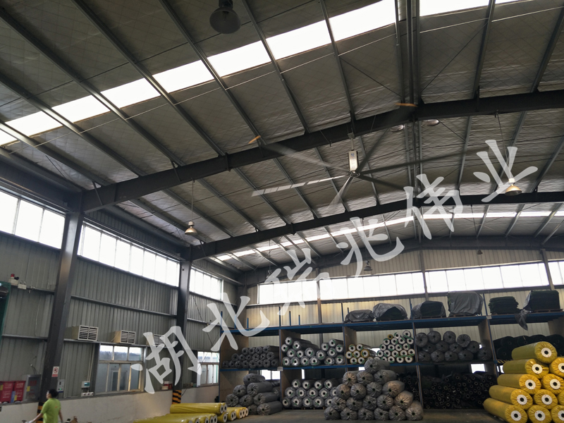 夏天使用湖北工業(yè)大風扇，效果杠杠的！