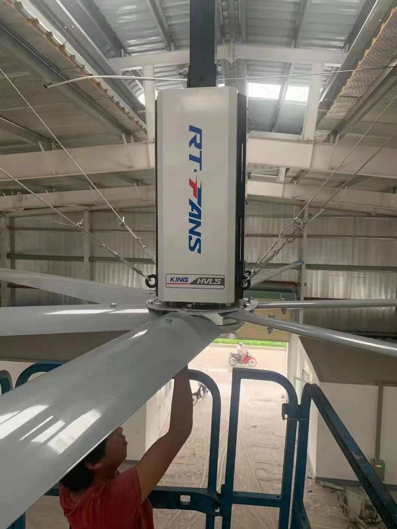 高大型空間降溫使用什么設備好，有沒有推薦的設備