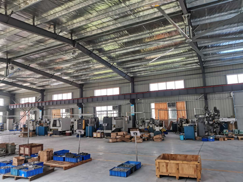 倉儲悶熱不通風，工業(yè)大風扇來助你一臂之力